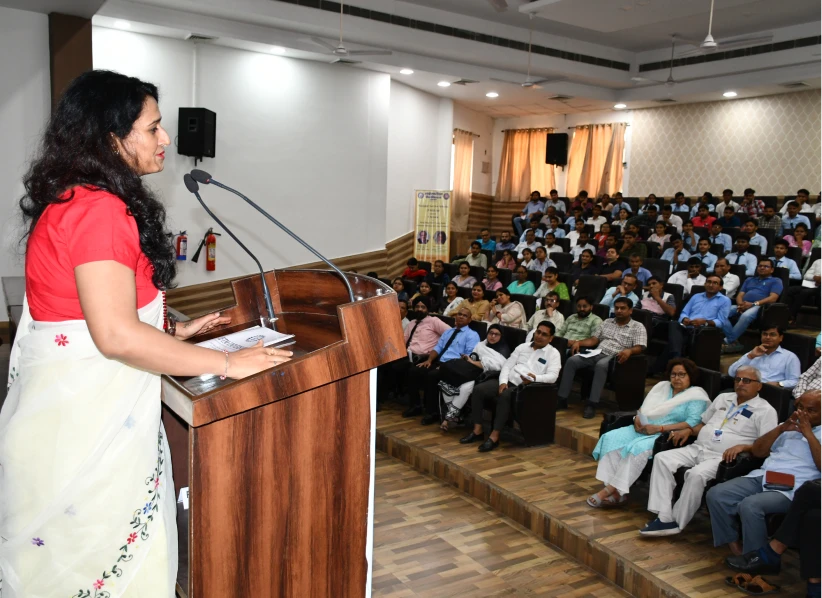 Offline trainings and workshops with Khushboo Khushnay